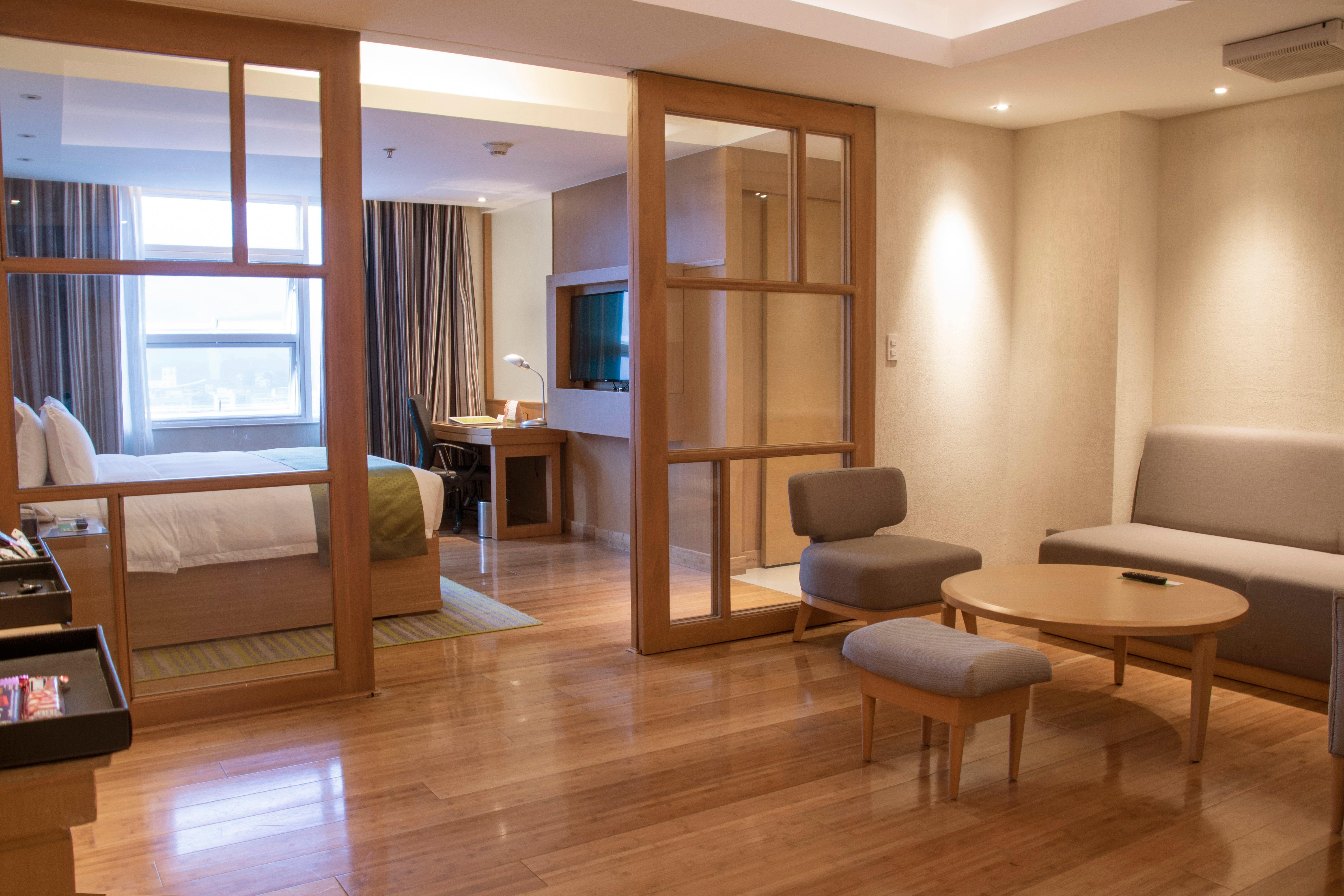 Holiday Inn Baguio City Centre, An Ihg Hotel Bagian luar foto